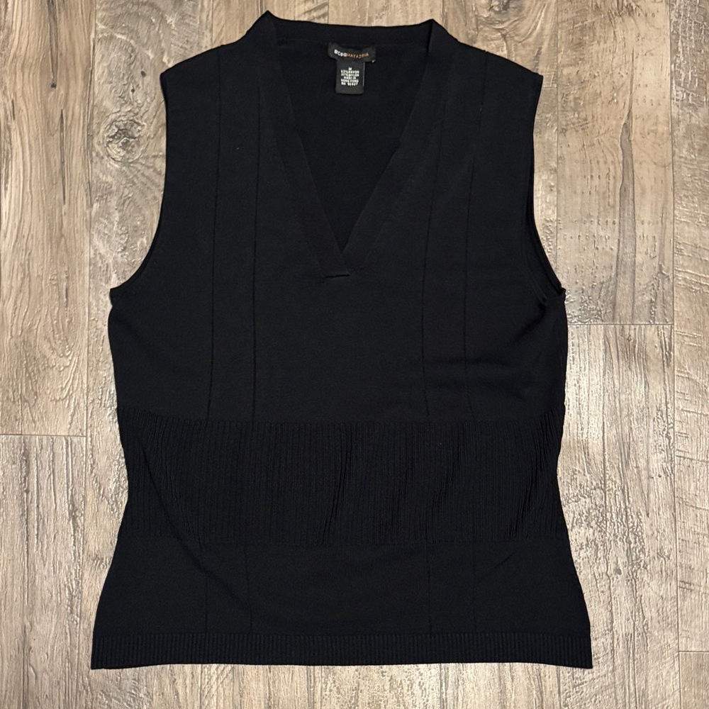 BCBGMaxAzria Black V-Neck Top - Size M